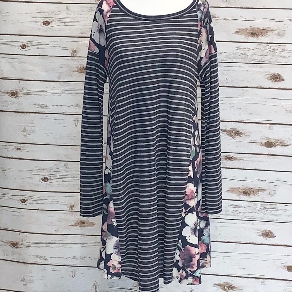 ALTAR'D STATE FLORAL AND STRIPED NAVY DRESS